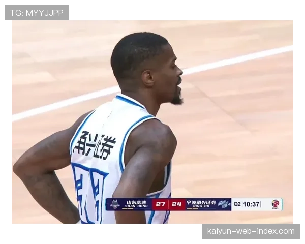 古谷柊介头球锁定胜局 日本队进攻多点开花